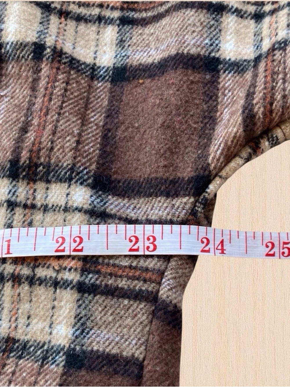 Women's Brown Plaid Teddy Jacket with Back Graphic Sz Large - Picture 5 of 10